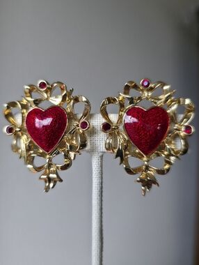 Vintage Avon Earrings Red Enamel Gold Tone Heart Bows